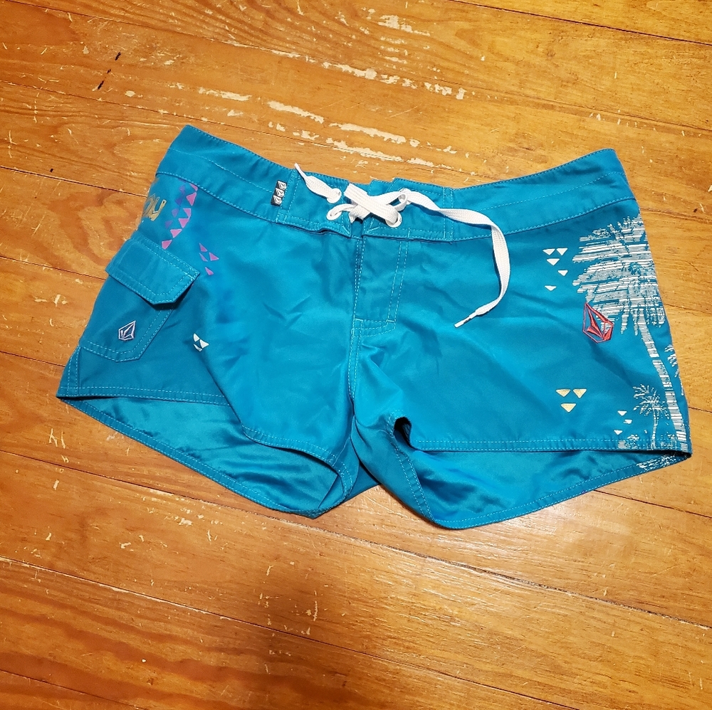 Volcolm board shorts